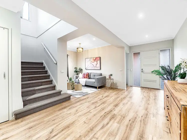 Fifth view of Homely house listing, 2 Ellen Way, Officer VIC 3809