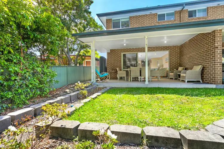 22 Bay Street, Nelson Bay NSW 2315