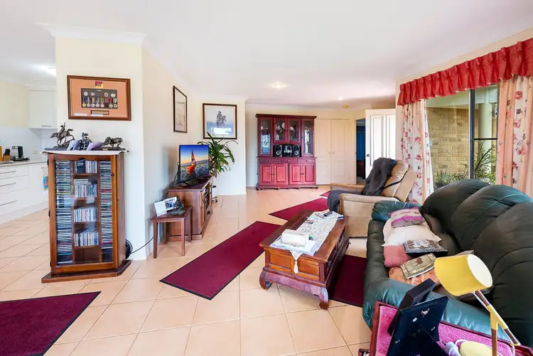 Fifth view of Homely house listing, 33 BROADHURST STREET, Childers QLD 4660