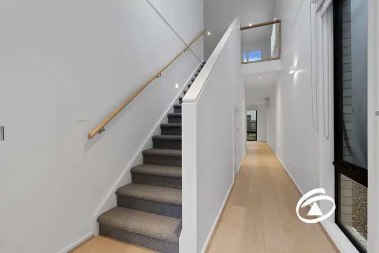 Second view of Homely house listing, 5 Willowdene Way, Berwick VIC 3806