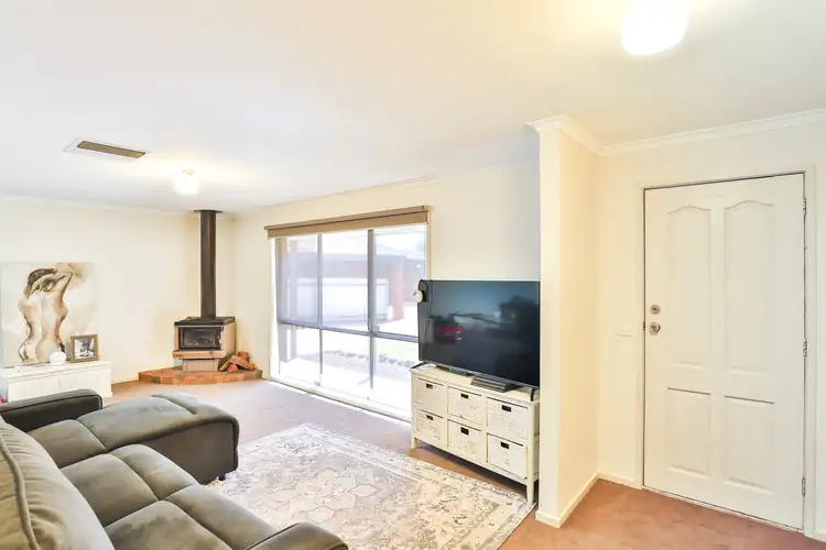Second view of Homely house listing, 4 Tanduanat Court, Mildura VIC 3500