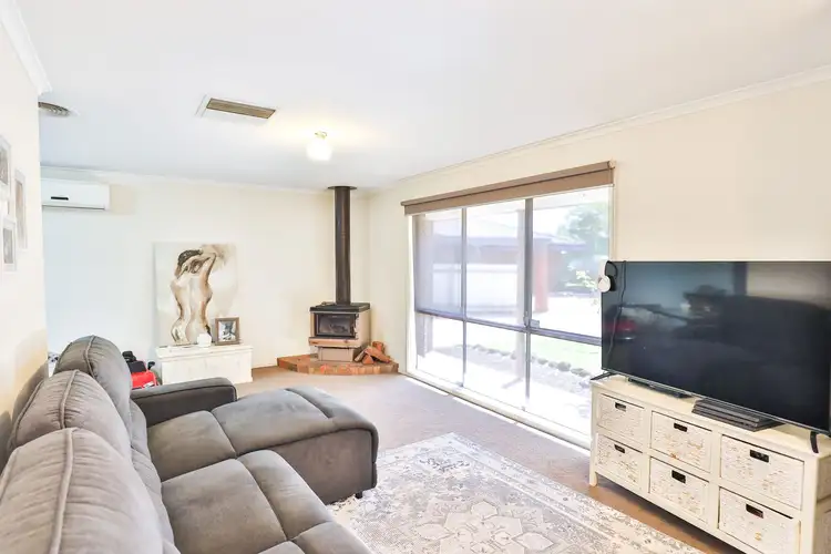 Fifth view of Homely house listing, 4 Tanduanat Court, Mildura VIC 3500