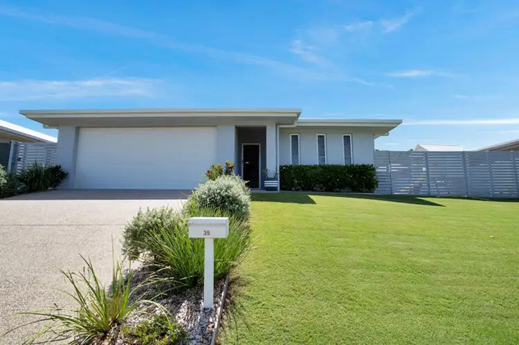 Third view of Homely house listing, 35 Kerrisdale Crescent, Beaconsfield QLD 4740