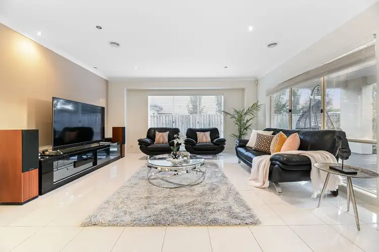 Fifth view of Homely house listing, 7 Deepwater Drive, Waterways VIC 3195