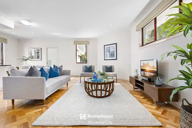 Main view of Homely unit listing, 1/17 The Boulevard, Glen Waverley VIC 3150
