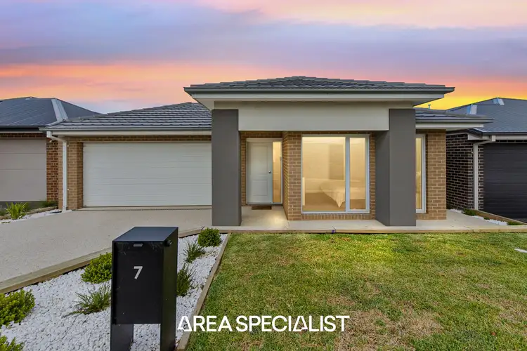 Second view of Homely house listing, 7 Lucid Crescent, Clyde VIC 3978