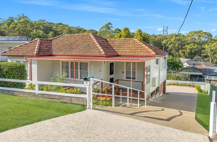 14 Candish Crescent, Whitebridge NSW 2290
