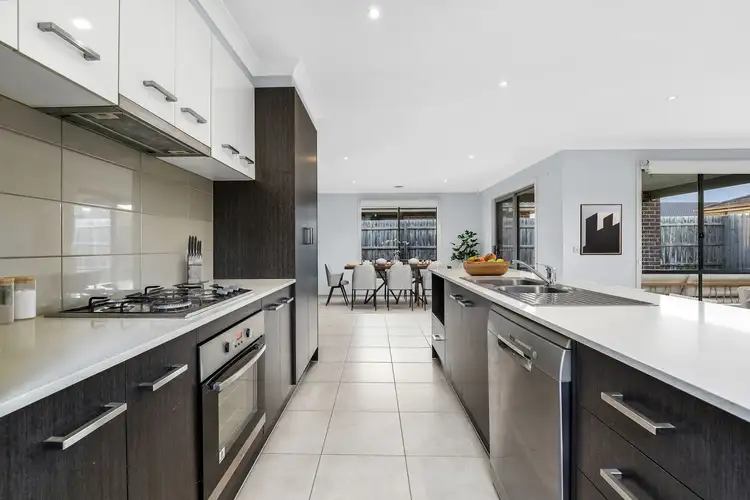 Sixth view of Homely house listing, 15 Raven Court, Pakenham VIC 3810