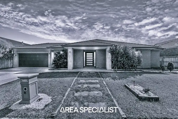 18 Sidney Nolan Place, Pakenham VIC 3810