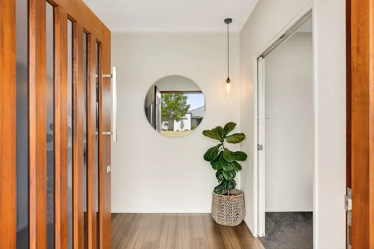 Fifth view of Homely house listing, 98 Webcke Crescent, Kleinton QLD 4352