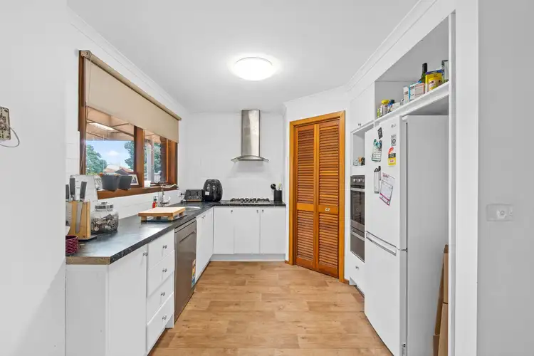 Fifth view of Homely house listing, 16 Trent Court, Traralgon VIC 3844