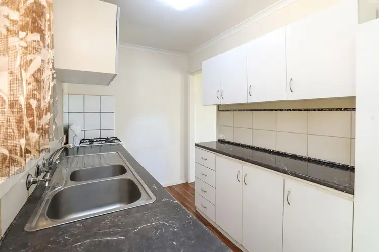 Sixth view of Homely house listing, 8 Ulmarra Place, Mildura VIC 3500