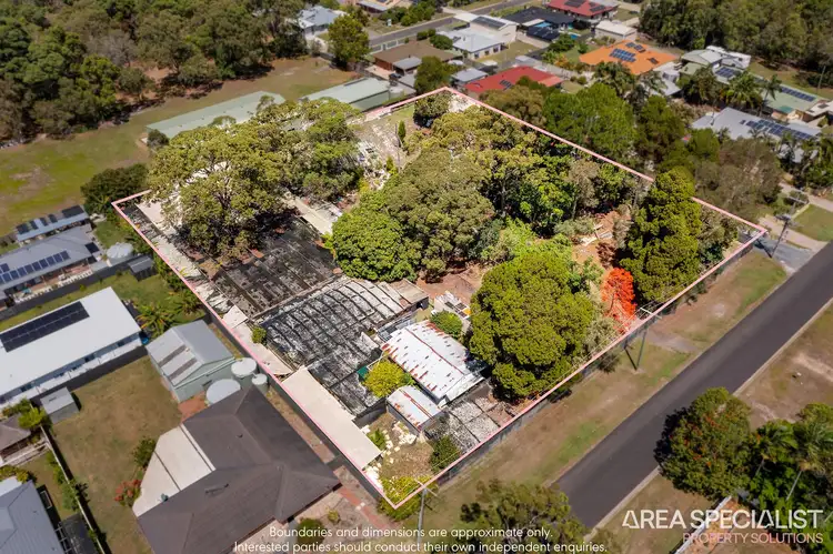 17 Pelican Parade, Jacobs Well QLD 4208