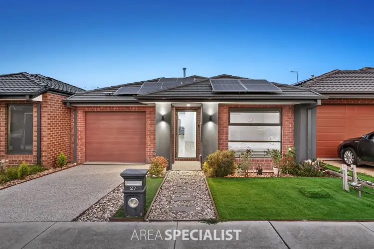27 Barcelona Avenue, Clyde North VIC 3978