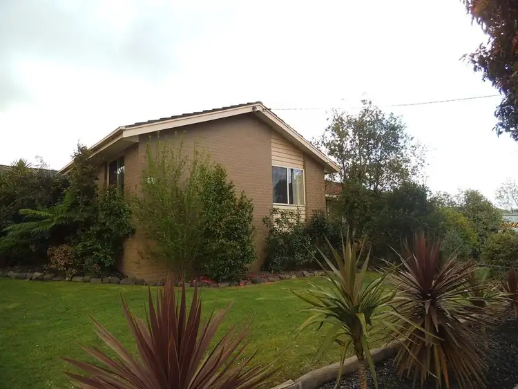 63 Walker Parade, Churchill VIC 3842