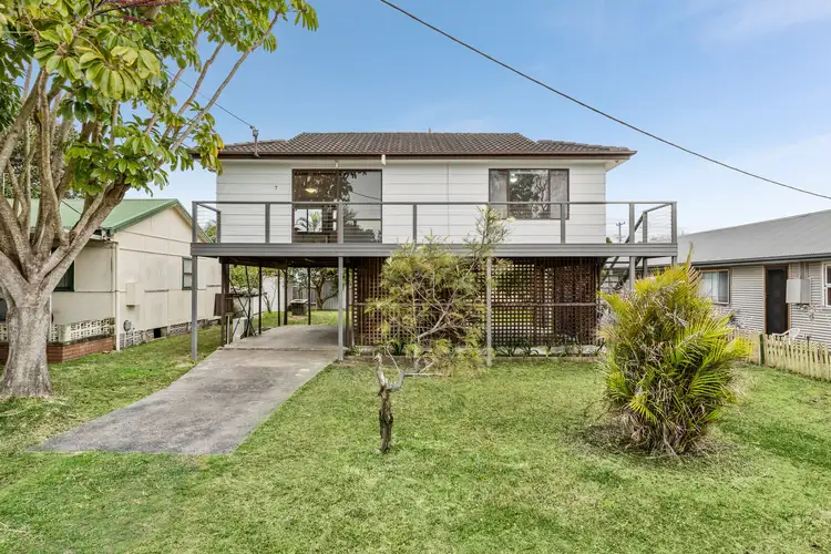 7 Surf Street, Long Jetty NSW 2261