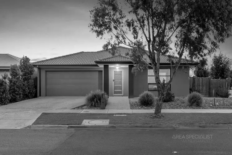 25 Taworri Crescent, Werribee VIC 3030