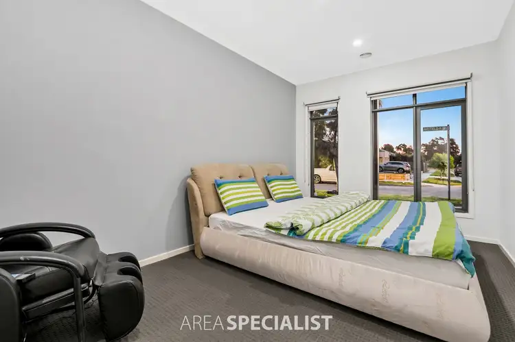 Sixth view of Homely house listing, 29 Artfield Street, Cranbourne East VIC 3977