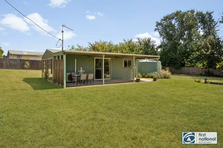 4 Toomey Street, Newbridge NSW 2795