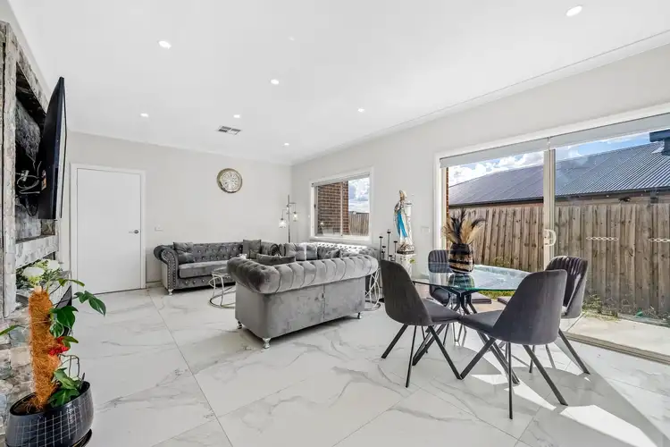 Fourth view of Homely unit listing, 1/20 Leveque Loop, Craigieburn VIC 3064