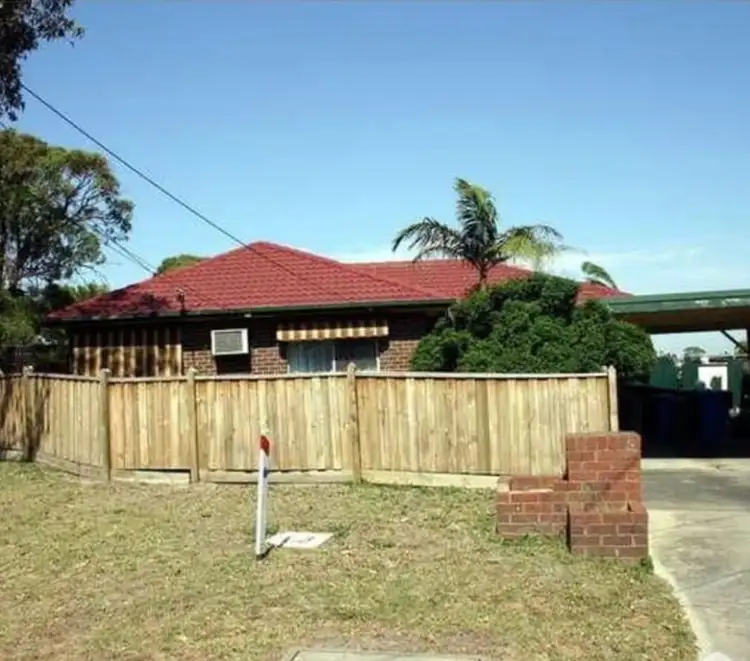 9 Hovell Court, Cranbourne VIC 3977