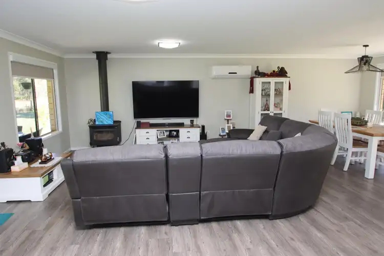 Third view of Homely house listing, 30 Merinda Street, Wallangarra QLD 4383