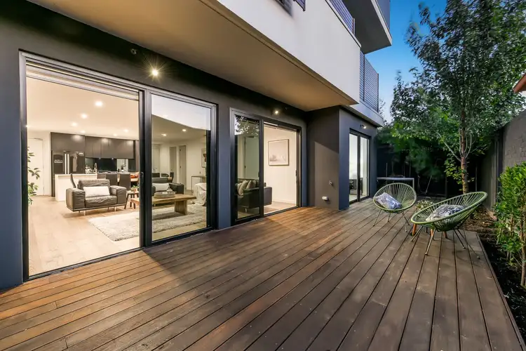 Second view of Homely unit listing, 6/18 Hamilton Street, Bentleigh VIC 3204