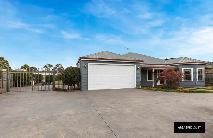 63 Curtis Avenue, Sunbury VIC 3429