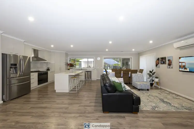 Sixth view of Homely house listing, 3 Ripplebrook Court, Drouin VIC 3818