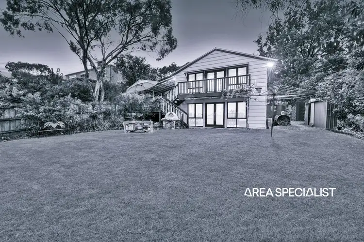 17 Myrtle Crescent, Ferntree Gully VIC 3156
