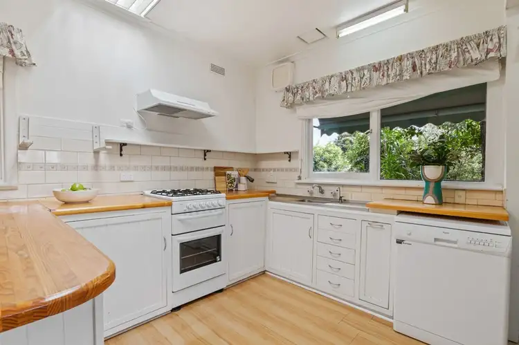 Fifth view of Homely house listing, 17 Evelyn Road, Ringwood North VIC 3134