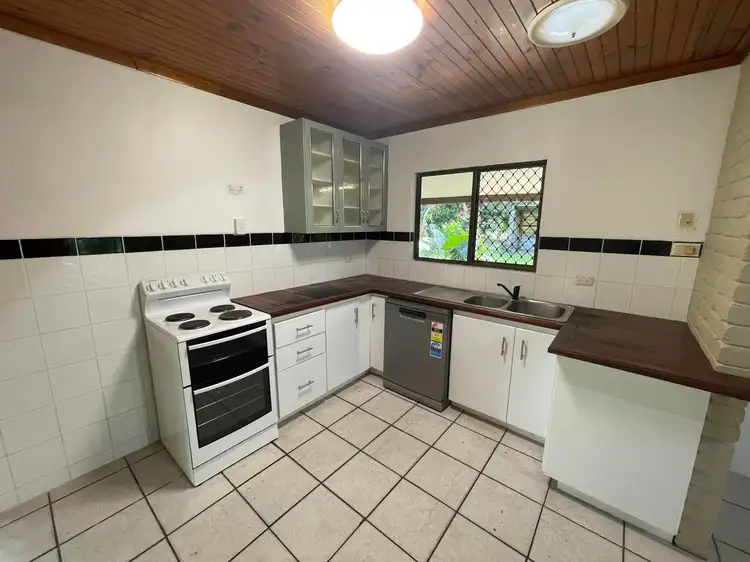 Fifth view of Homely house listing, 5 Theresa Court, Armstrong Beach QLD 4737