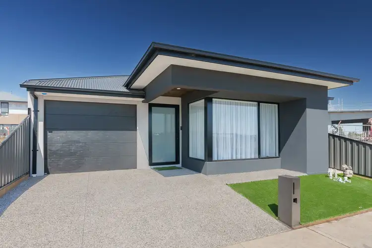 14 Aintree Street, Craigieburn VIC 3064