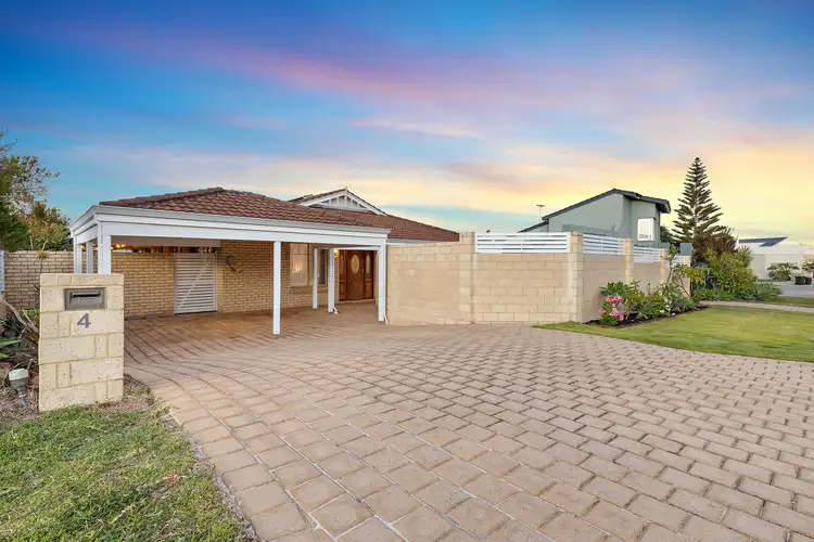 4 Characin Court, Sorrento WA 6020