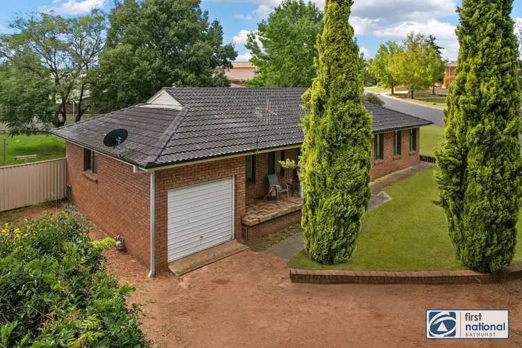 52 Alcheringa Road, Kelso NSW 2795