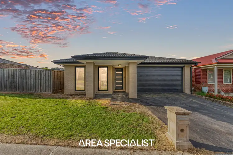 Second view of Homely house listing, 3 Tribuzi Close, Pakenham VIC 3810