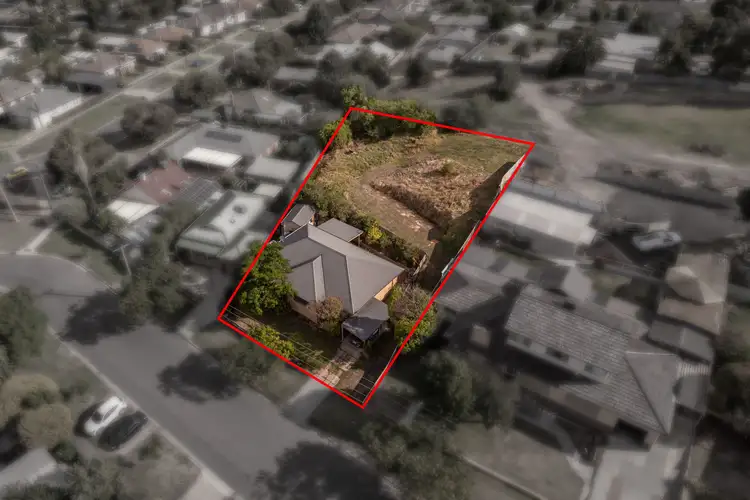 11 Caledonia Street, North Bendigo VIC 3550