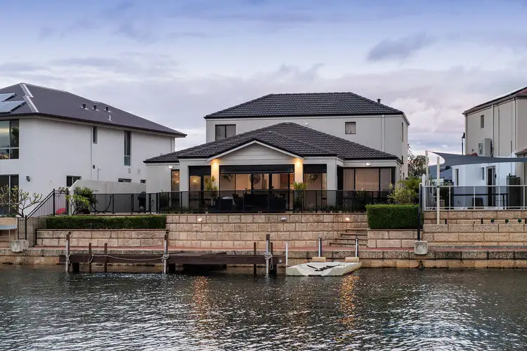5 Avocet Island Quays, Wannanup WA 6210