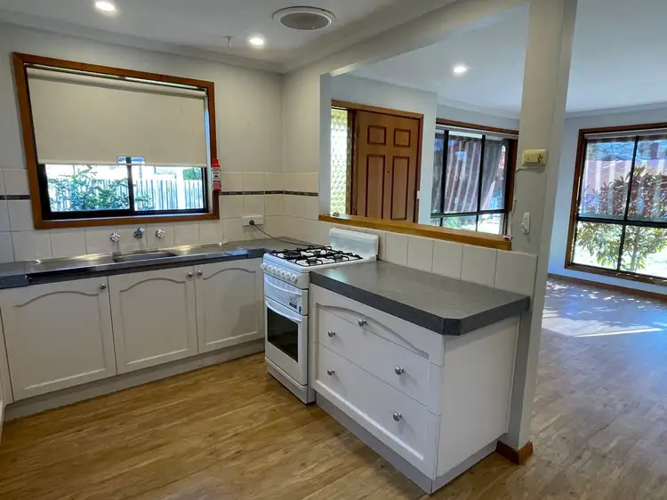 Fifth view of Homely unit listing, 4/5-7 Neville Street, Traralgon VIC 3844