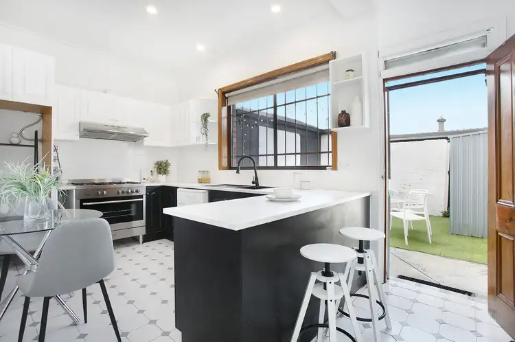 6 Fairchild Street, Abbotsford VIC 3067