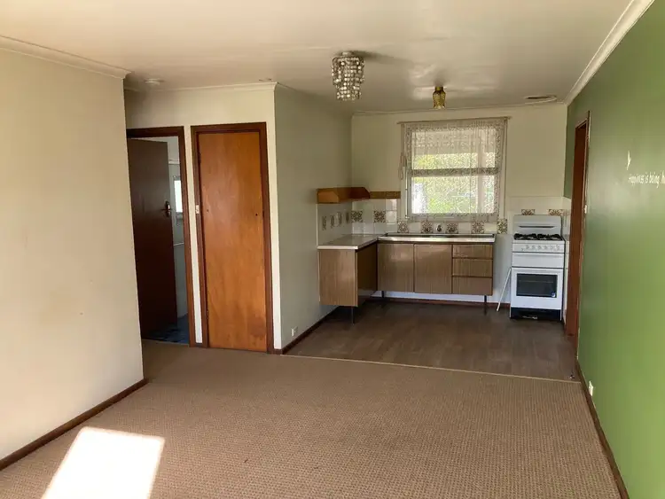 Seventh view of Homely house listing, 8 Leonora Street, Yakamia WA 6330