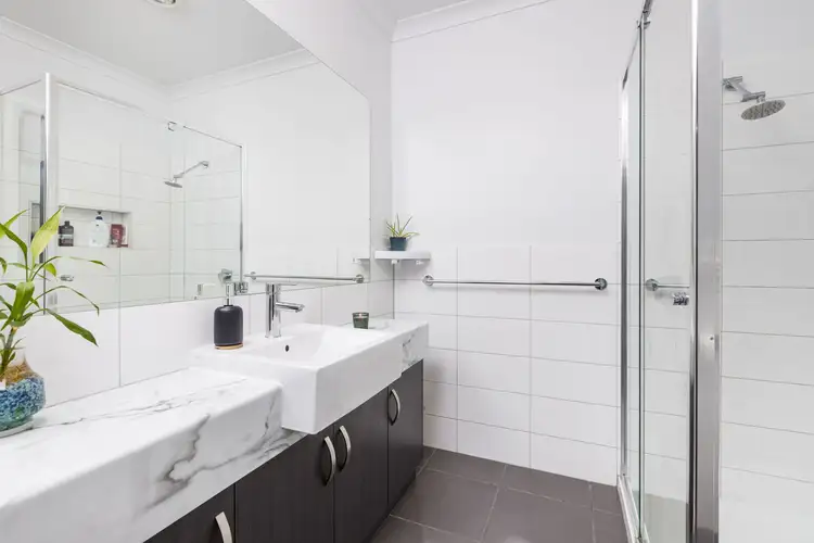 Fifth view of Homely house listing, 847 Etiwanda Avenue, Mildura VIC 3500
