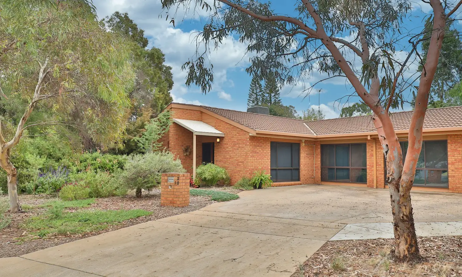 Main view of Homely unit listing, 2/18 Washington Drive, Mildura VIC 3500