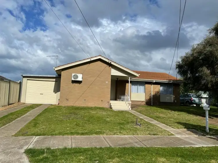 57 Warmington Road