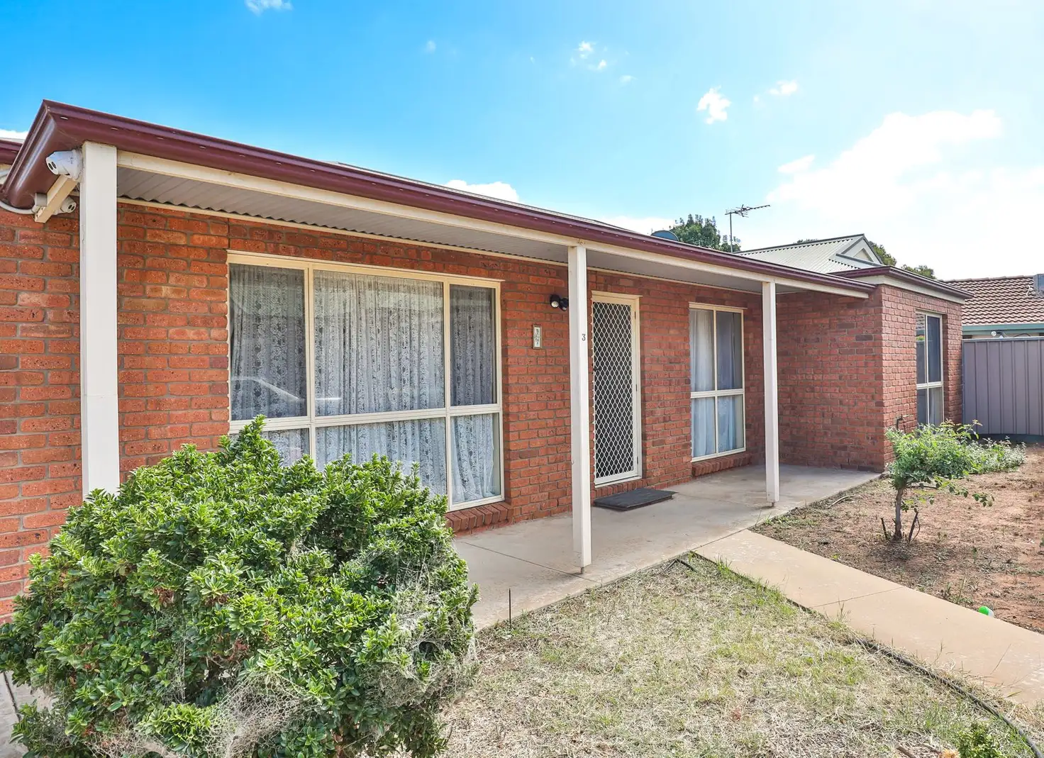 Main view of Homely townhouse listing, 3/2 Heather Close, Mildura VIC 3500
