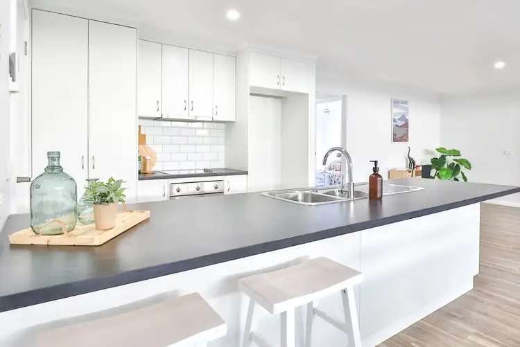 Fourth view of Homely house listing, 1 Chad Court, Red Cliffs VIC 3496