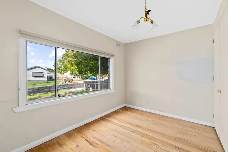 Sixth view of Homely house listing, 31 Gillies Crescent, Traralgon VIC 3844