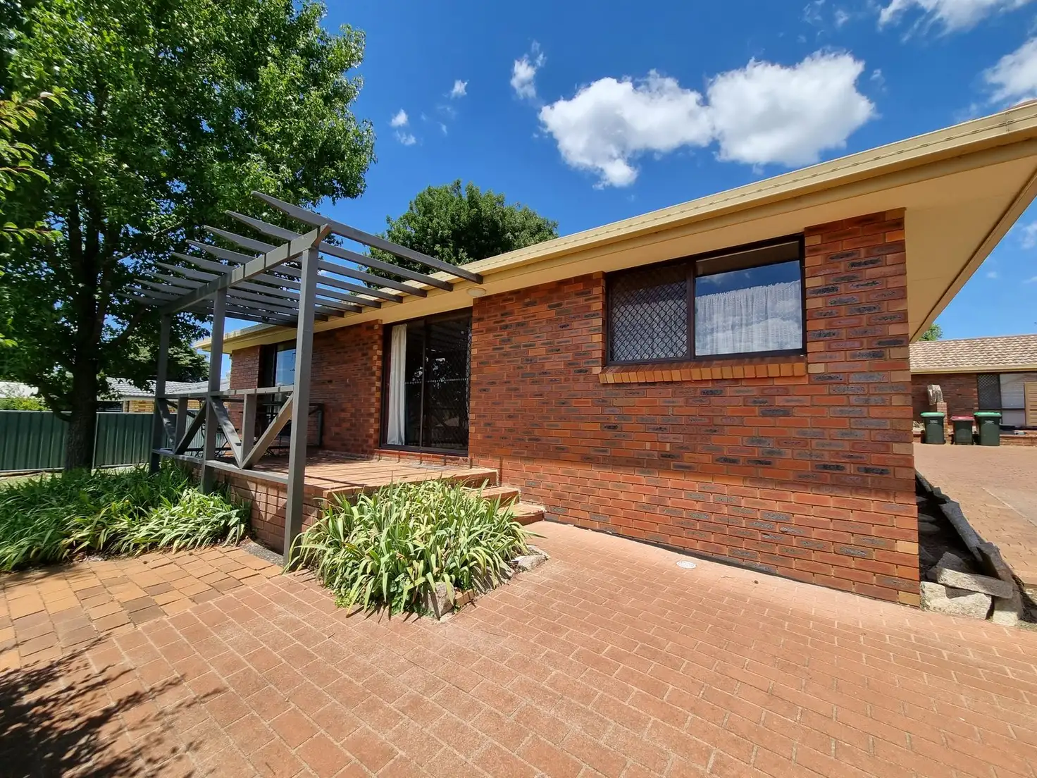 Main view of Homely unit listing, 2/54-56 Claude Street, Armidale NSW 2350