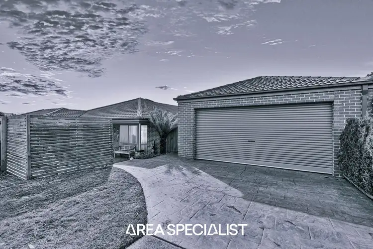 4 Howard Place, Berwick VIC 3806