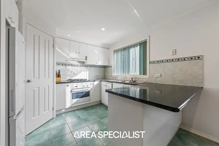 Fifth view of Homely house listing, 4 Howard Place, Berwick VIC 3806